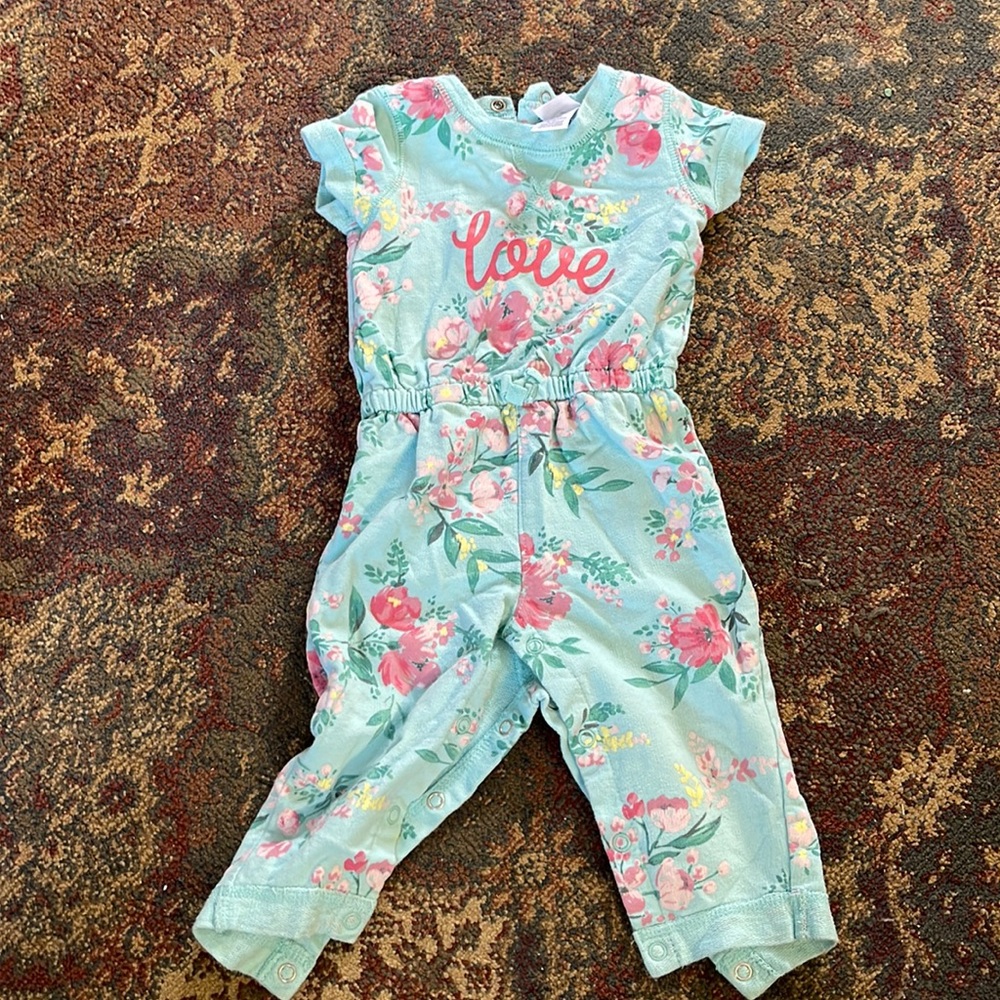 Carter’s 9M pants romper!